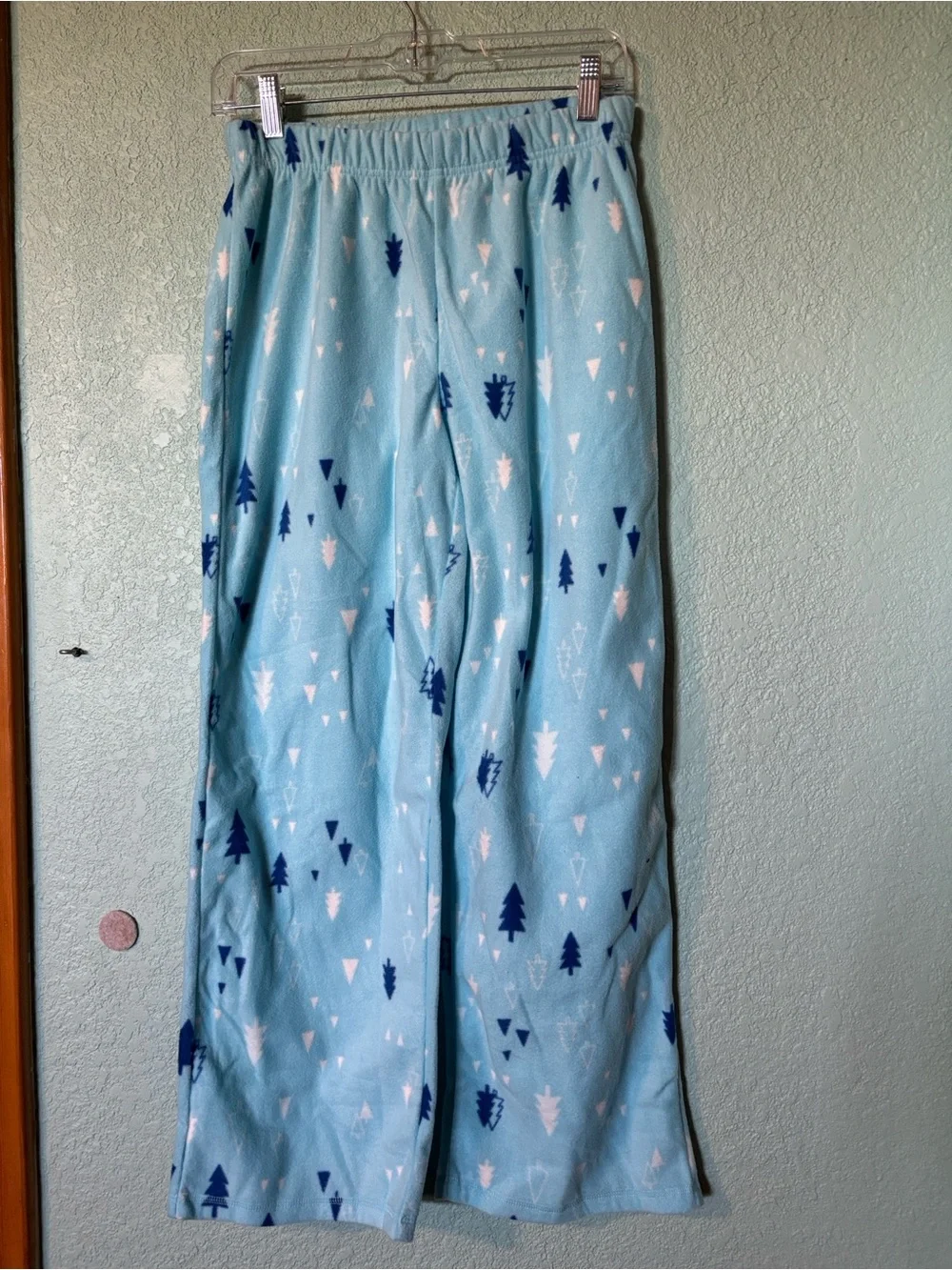 Lands' End Youth 3 piece Sleep Matching Robe & Fleece Pajamas L 14/16 Like New